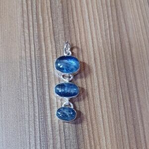 Elegant Blue Stone Pendant